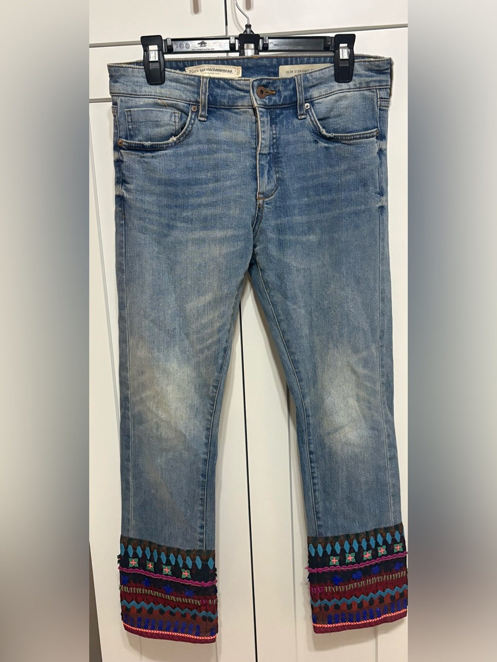 Pilcro by Anthropologie Slim Straight Embellished Cuff Jeans Size 28 - Picture 3 of 9